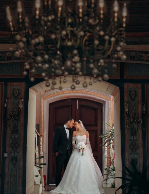 MYC Fotoğraf Şişli stüdyo ve dış mekan nişan çekimleri